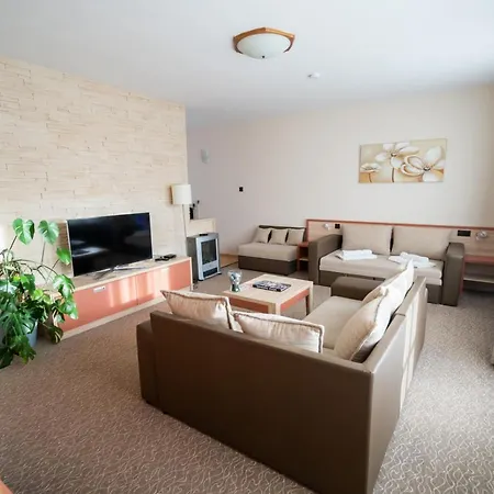 Szilvia Gaestehaus 3* Bük