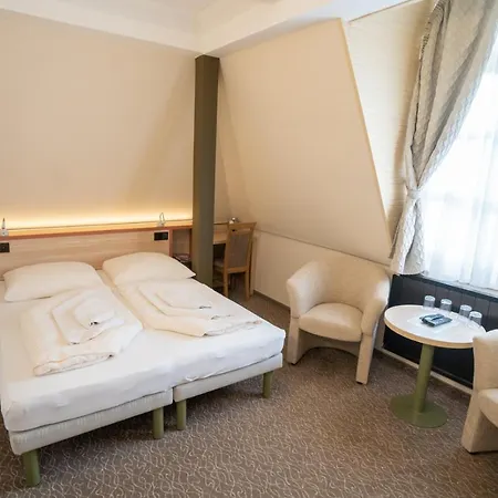 Szilvia Gaestehaus Bed & Breakfast Bük