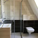 Bed & Breakfast Szilvia Gaestehaus 3*