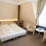 Szilvia Gaestehaus Bed & Breakfast Bük