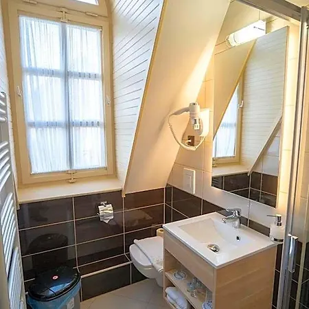 Bed & Breakfast Szilvia Gaestehaus 3*