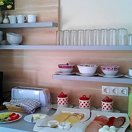 Bed & Breakfast Szilvia Gaestehaus