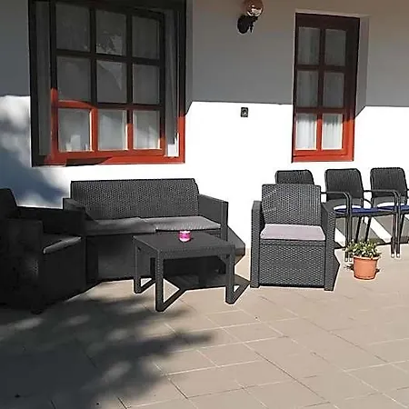 Alojamento de Acomodação e Pequeno-almoço Szilvia Gaestehaus 3*
