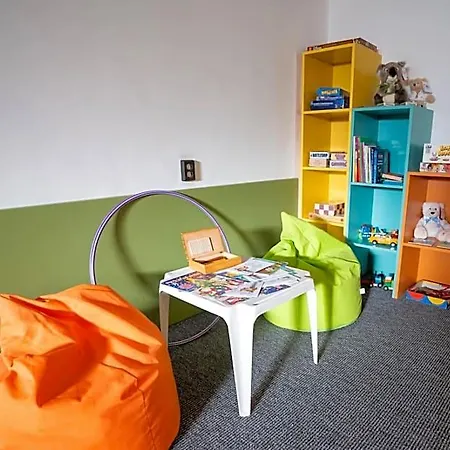Szilvia Gaestehaus Alojamento de Acomodação e Pequeno-almoço Bük
