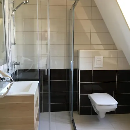 Nocleg ze śniadaniem Szilvia Gaestehaus 2*