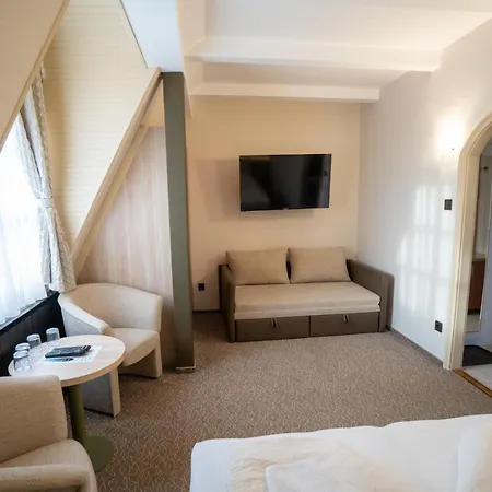Bed & Breakfast Szilvia Gaestehaus Bük