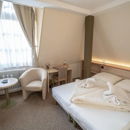 Szilvia Gaestehaus 3*